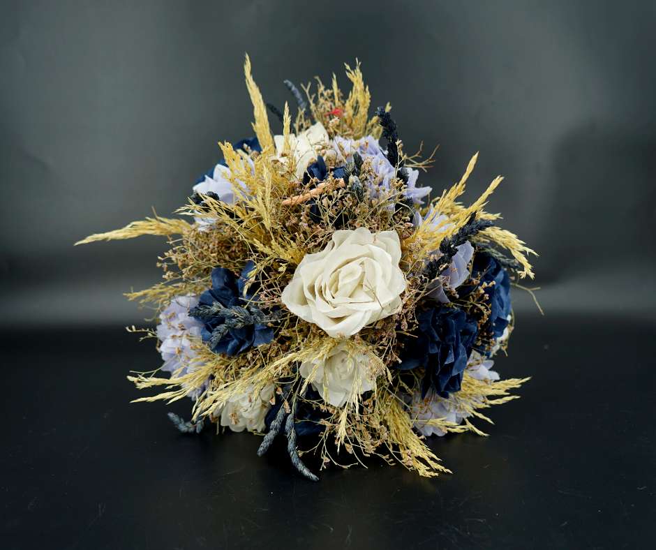 Bouquet de fleurs mariage violet