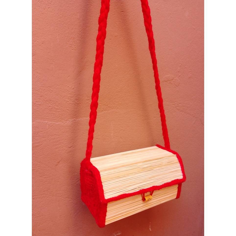 Sac à Bandoulière Artisanat Bambou Rouge - Élégance Durable