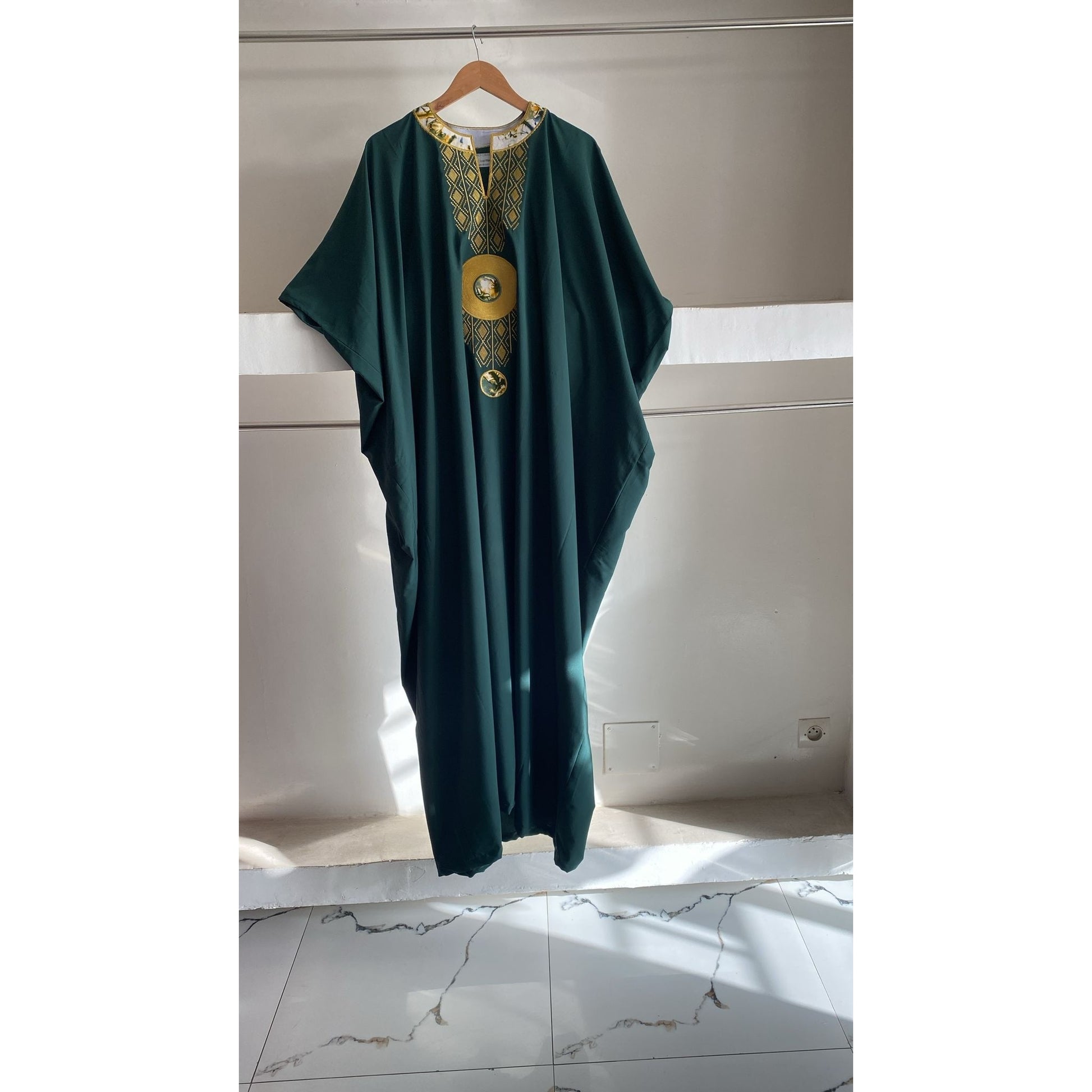 Robe Boubou Chanel Femme Vert Doré - Élégance Ethnique Prestige