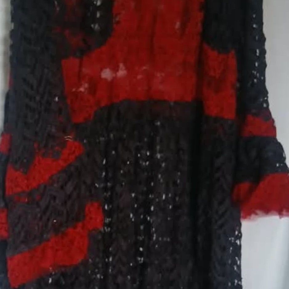 Robe femme dentelle noire rouge longue élégante soirée chic bohème