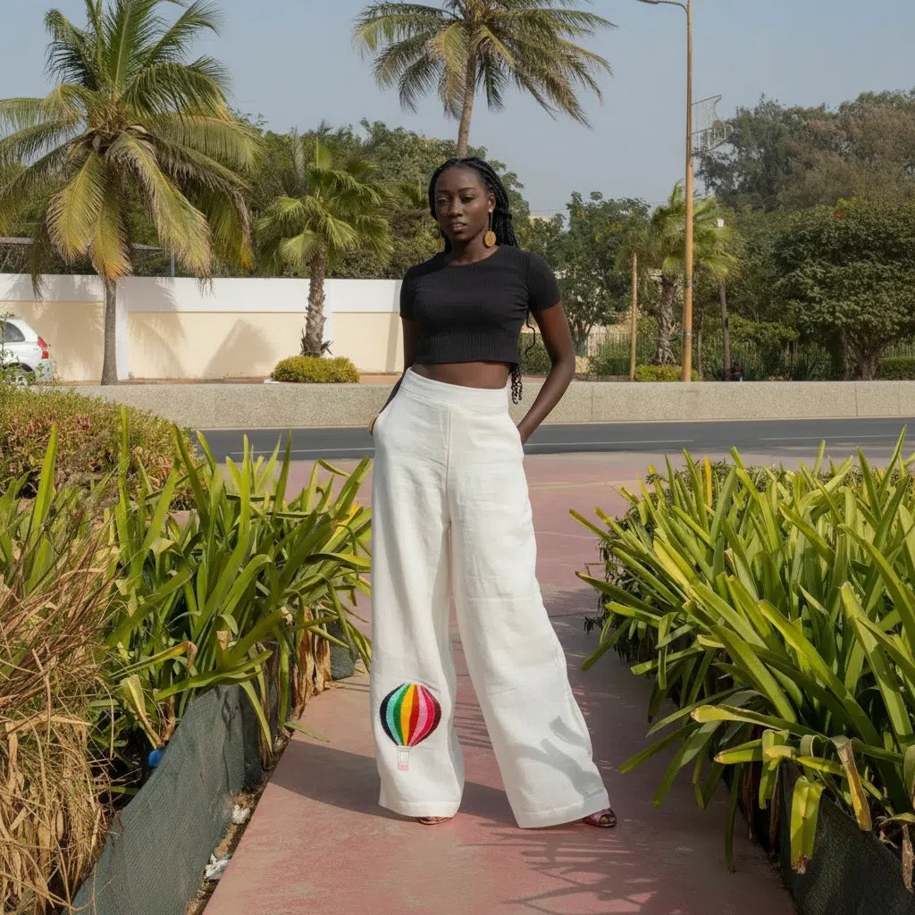 Pantalon en Lin Blanc avec Broderie Mongolfière - Élégance et Confort