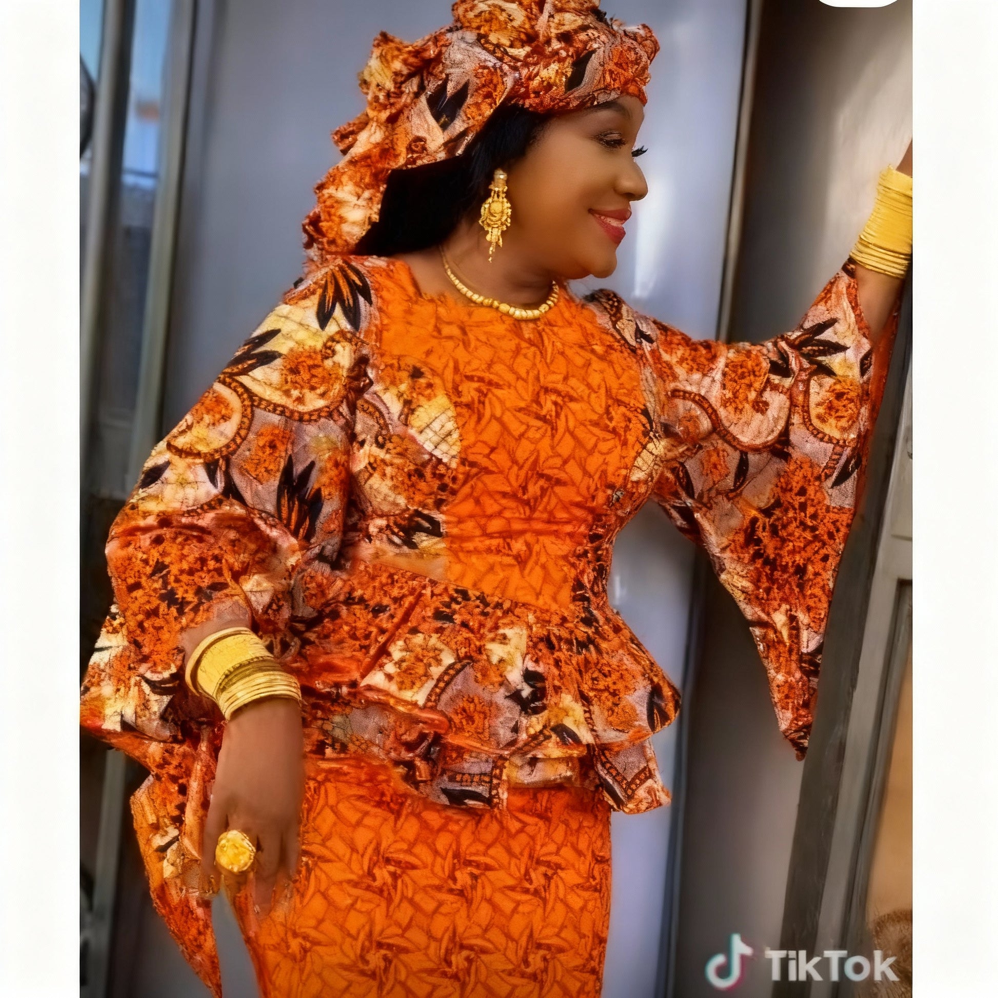 Robe wax africaine femme orange, élégante cérémonie, taille basse festive