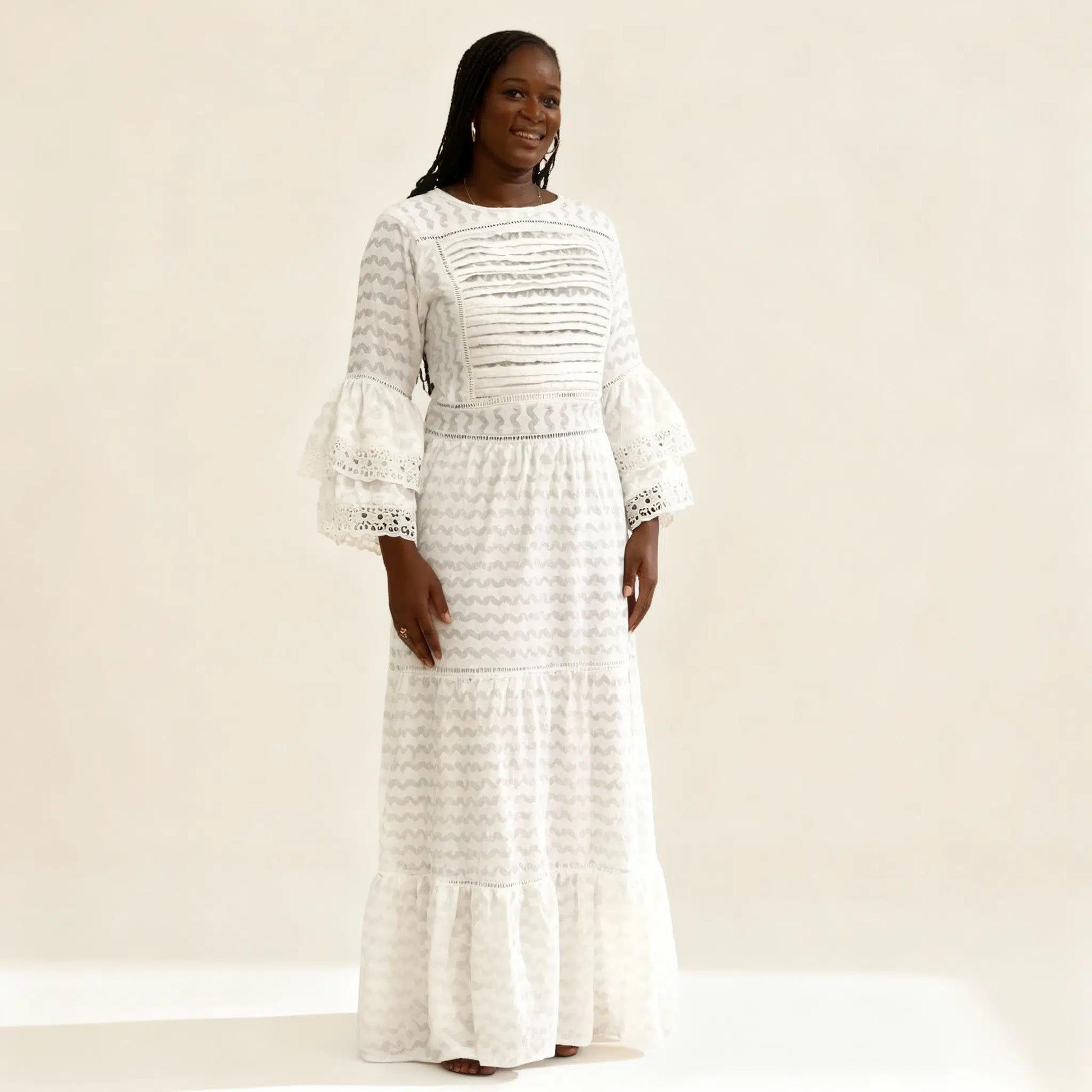 Robe d’été femme blanche longue bohème ample coton, confortable et chic