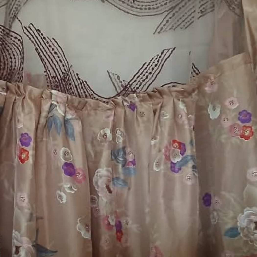Robe longue bohème chic femme soie et dentelle élégante manches évasées