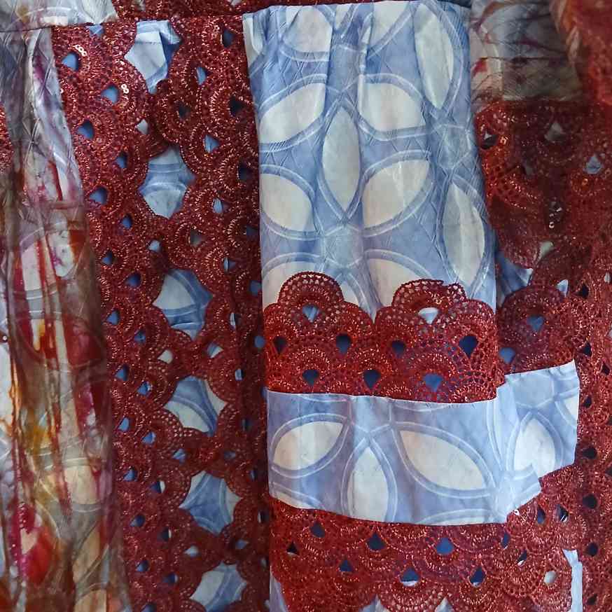 Robe bohème chic femme longue patchwork dentelle bordeaux bleu ethnique