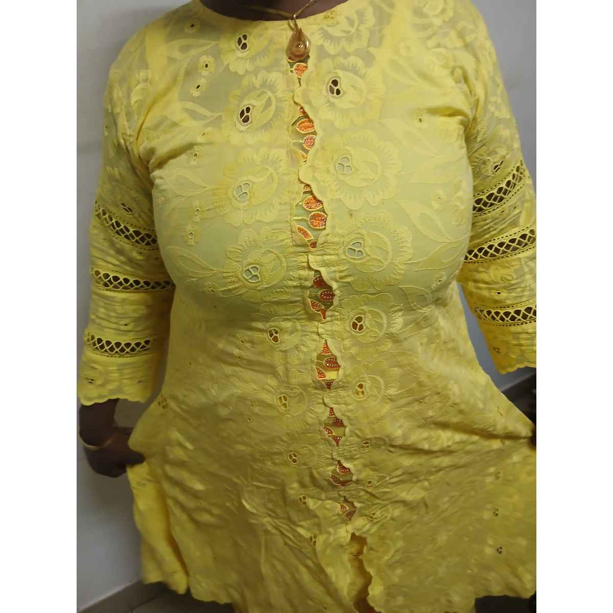 Ensemble femme brodé élégant, tenue longue ajourée cérémonie multicolore