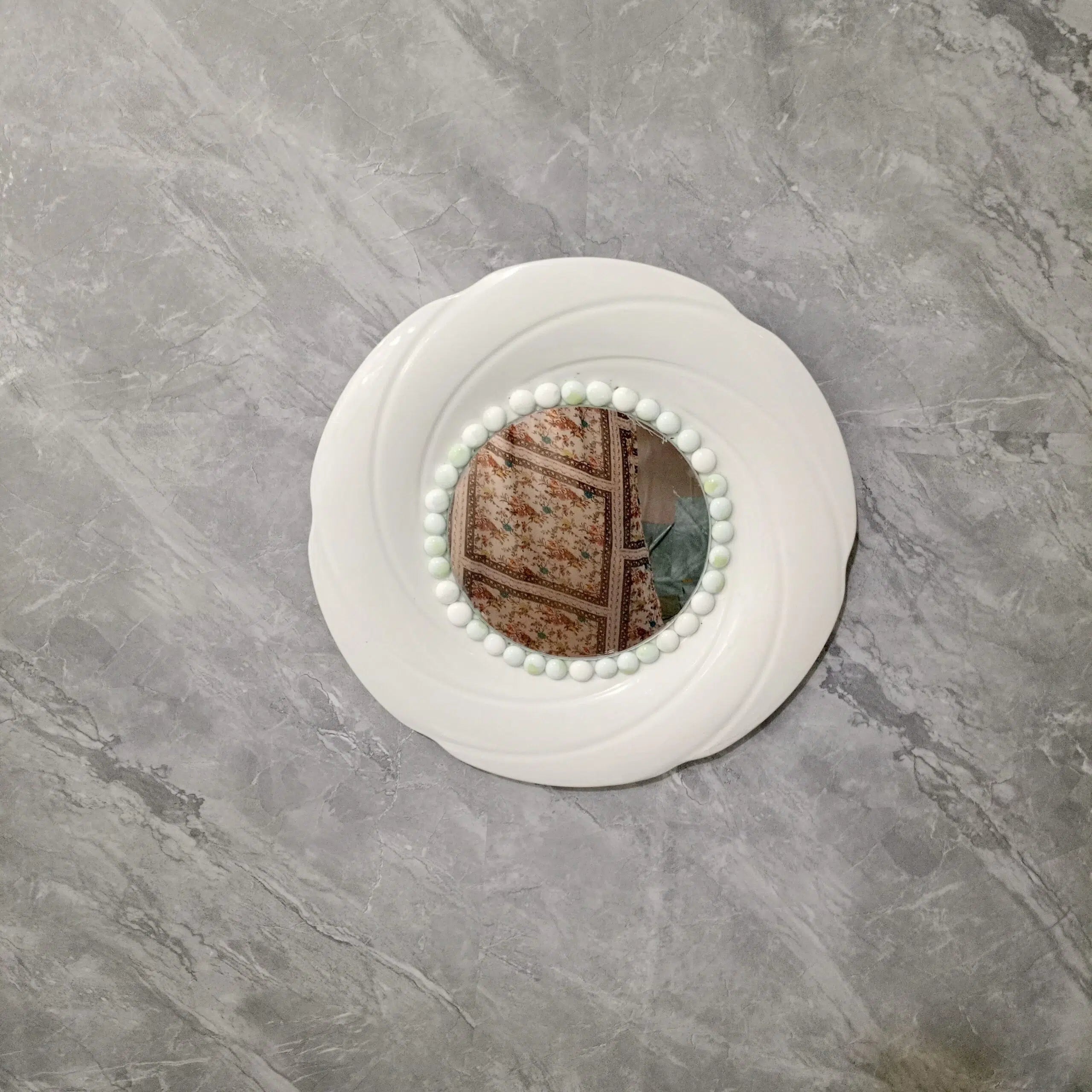 Miroir blanc design rond 40cm de diamètre – Miroir mural décoratif cadre perlé élégant