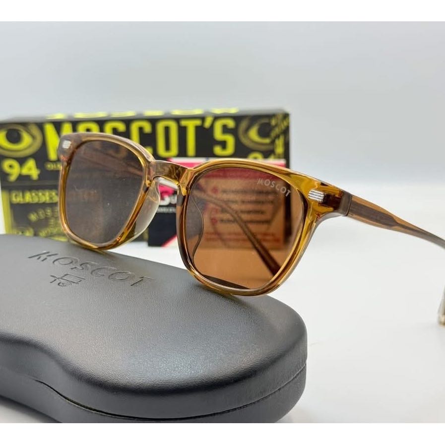 Lunettes de soleil femme élégantes rondes oversize monture olive transparente
