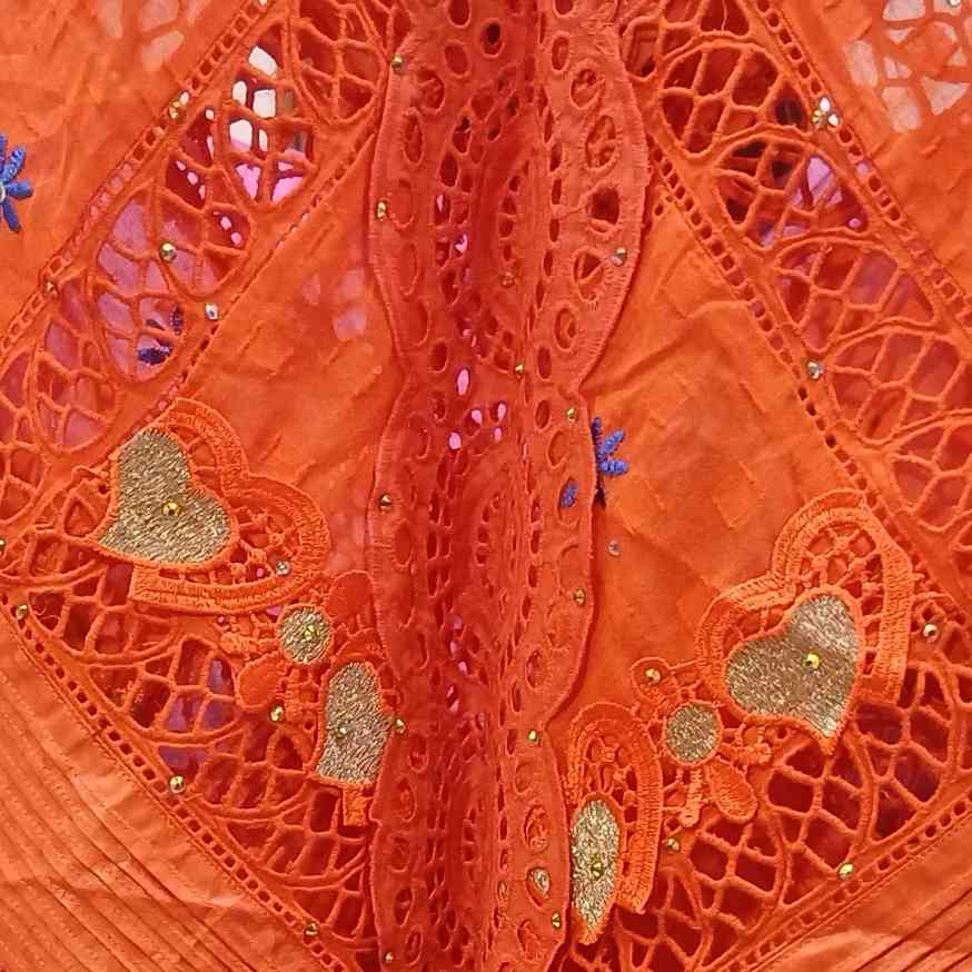 Robe bazin orange dentelle bleue