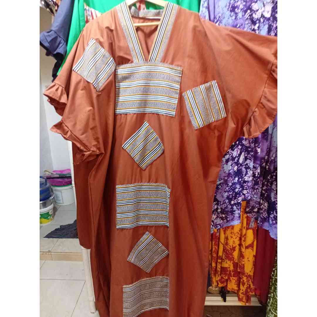 Robe tunique dame en coton avec motif pagne tissé chic ethnique