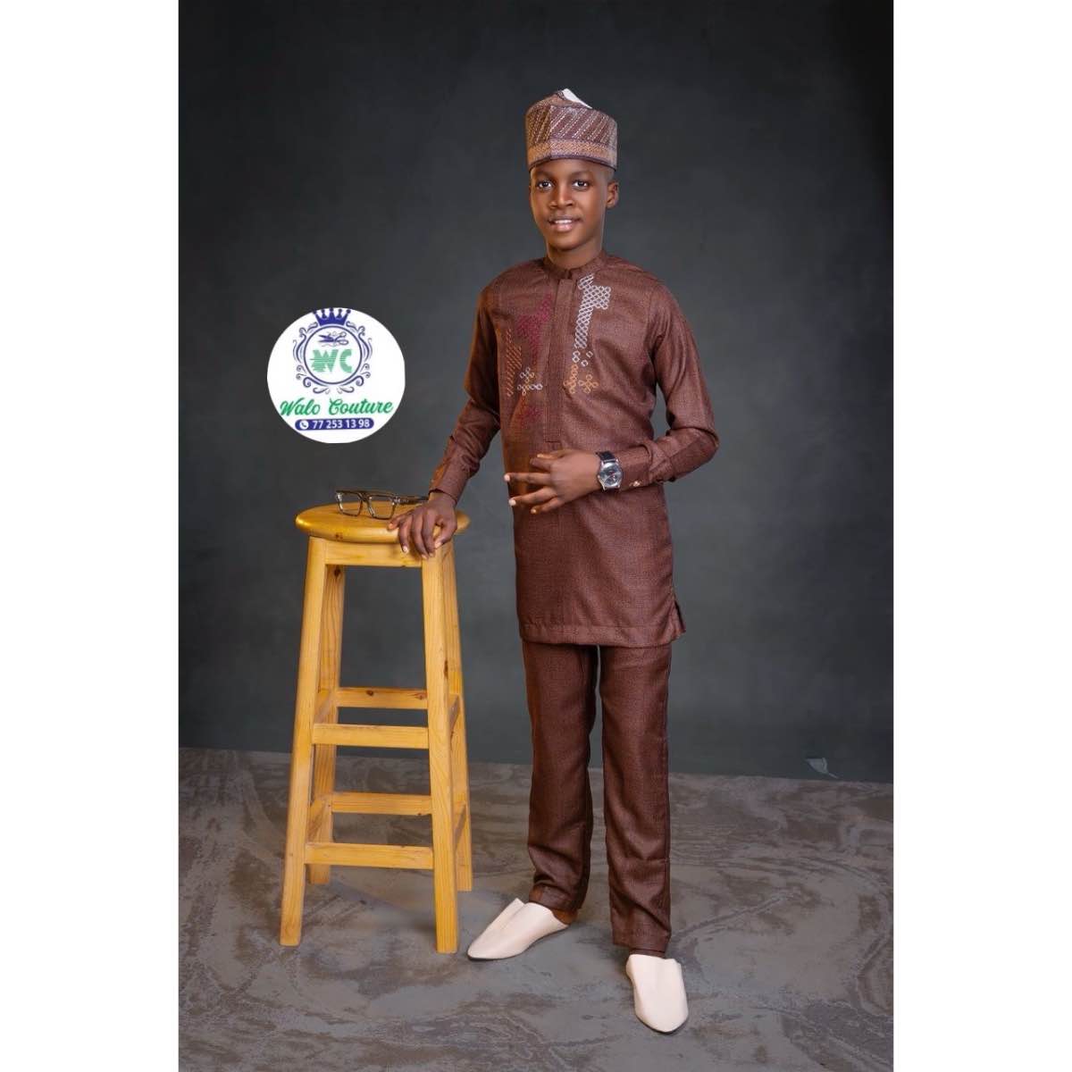 Ensemble costume africain garçon brodé, cérémonie et mariage élégant