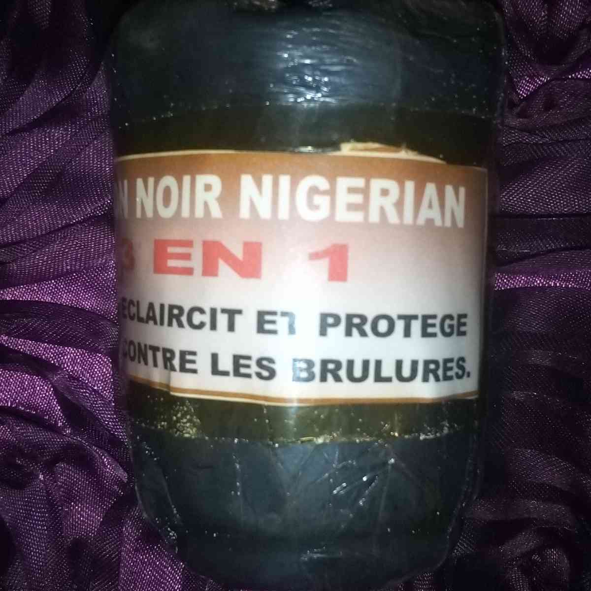 Savon noir nigérian 3 en 1 anti vergetures et taches brunes 250g