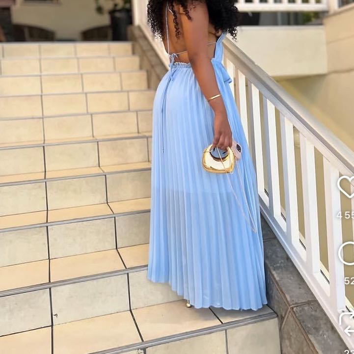 Robe longue femme élégante bleu ciel, chic plissée cérémonie et soirée
