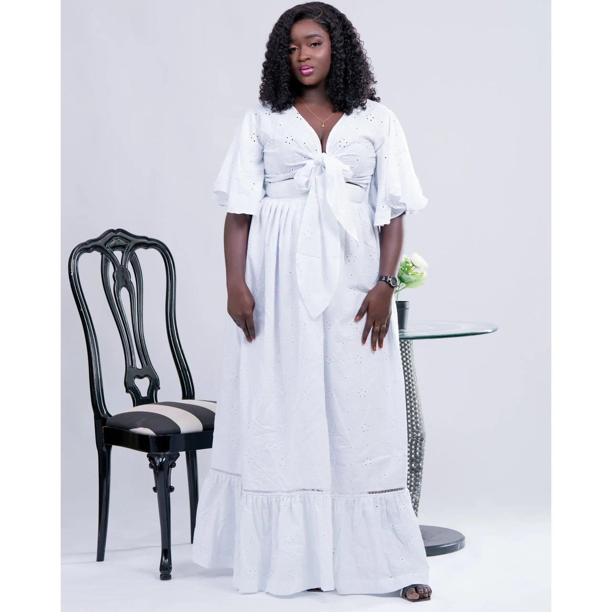 Robe Brodée Anglaise Longue à manches papillons Blanche pour femmes