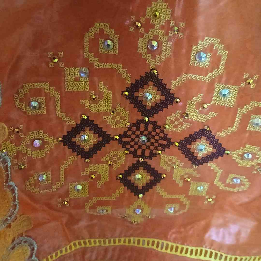Robe bazin orange femme brodée, élégante cérémonie ou soirée grande taille