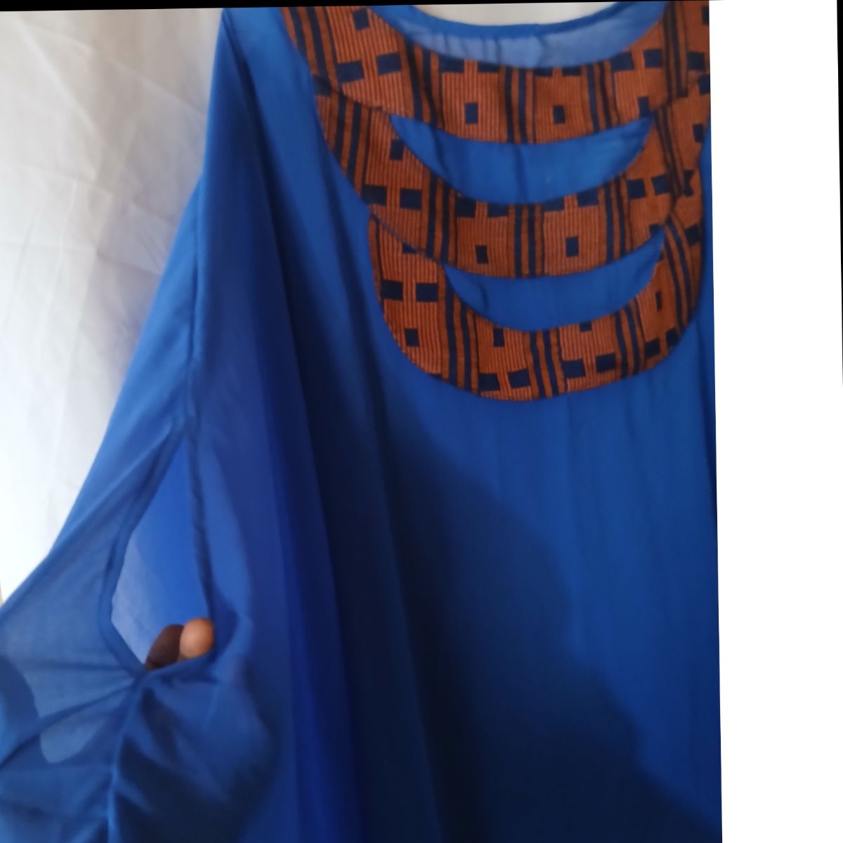 Robe bleu femme élégante avec pagne tissé