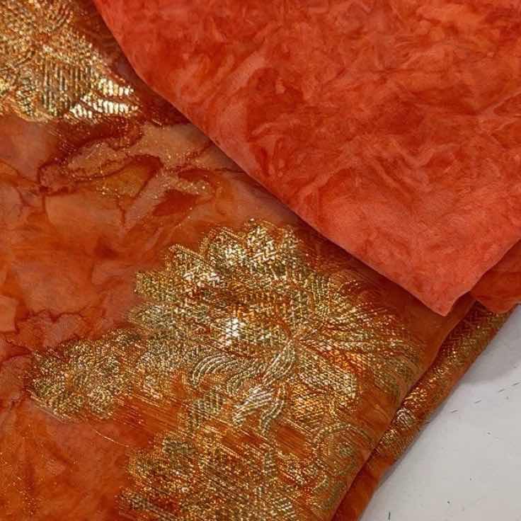 Chiffon de soie vert olive élégant, tissu premium chic pour couture et déco