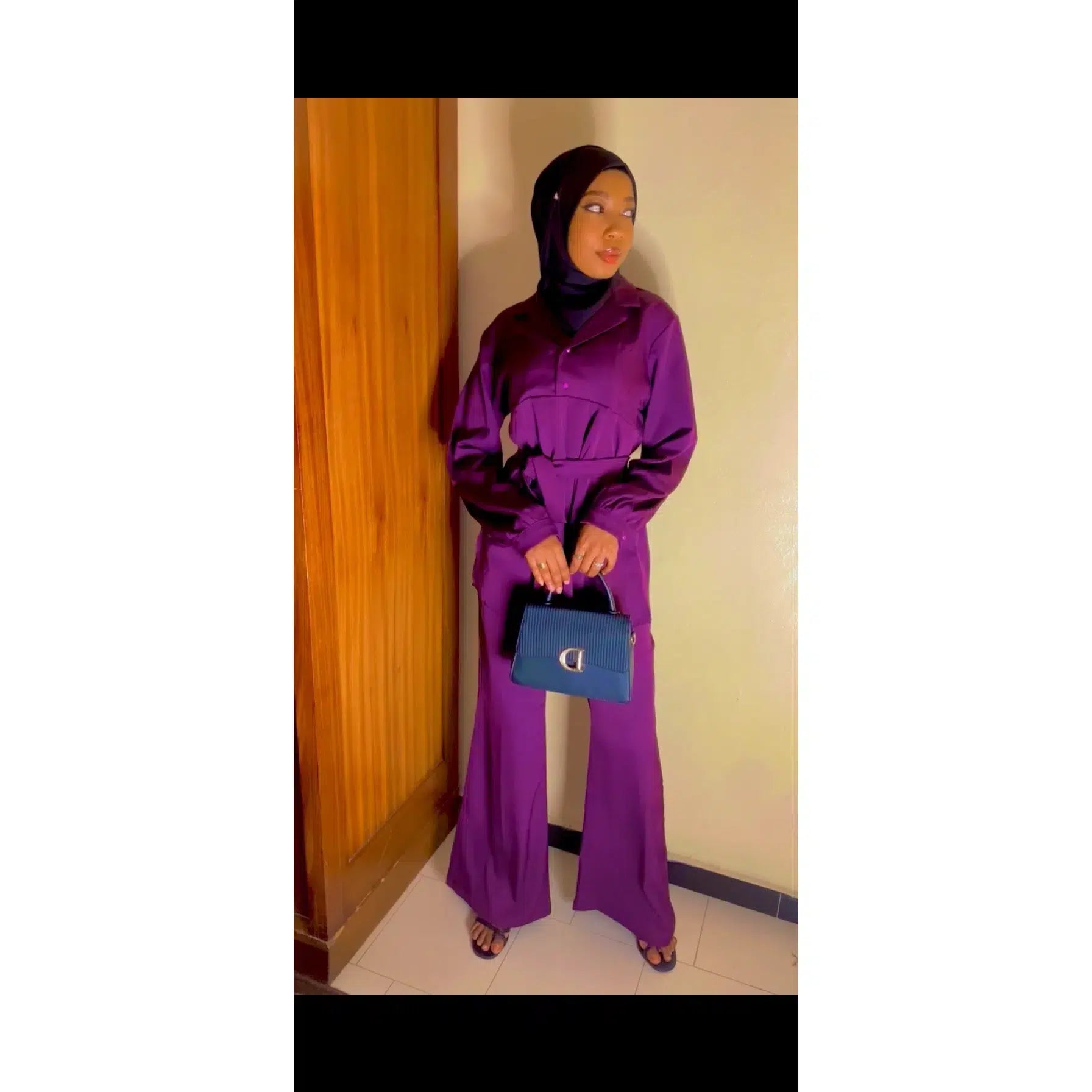 Ensemble femme tendance en couleurs exclusives pour un look unique