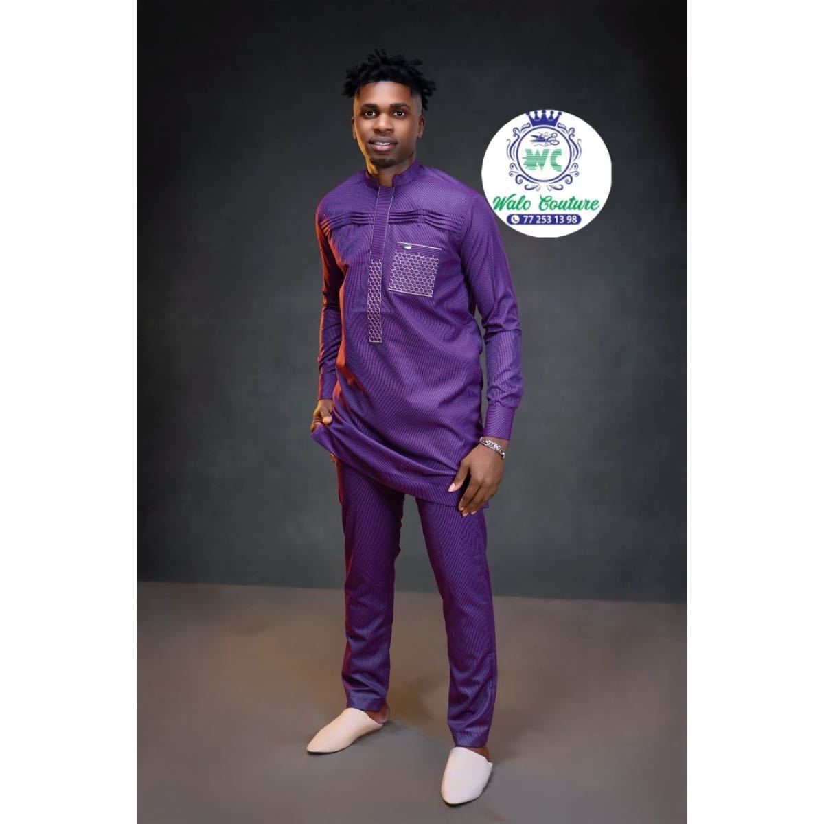 Ensemble costume africain homme élégant, tenue traditionnelle moderne cérémonie