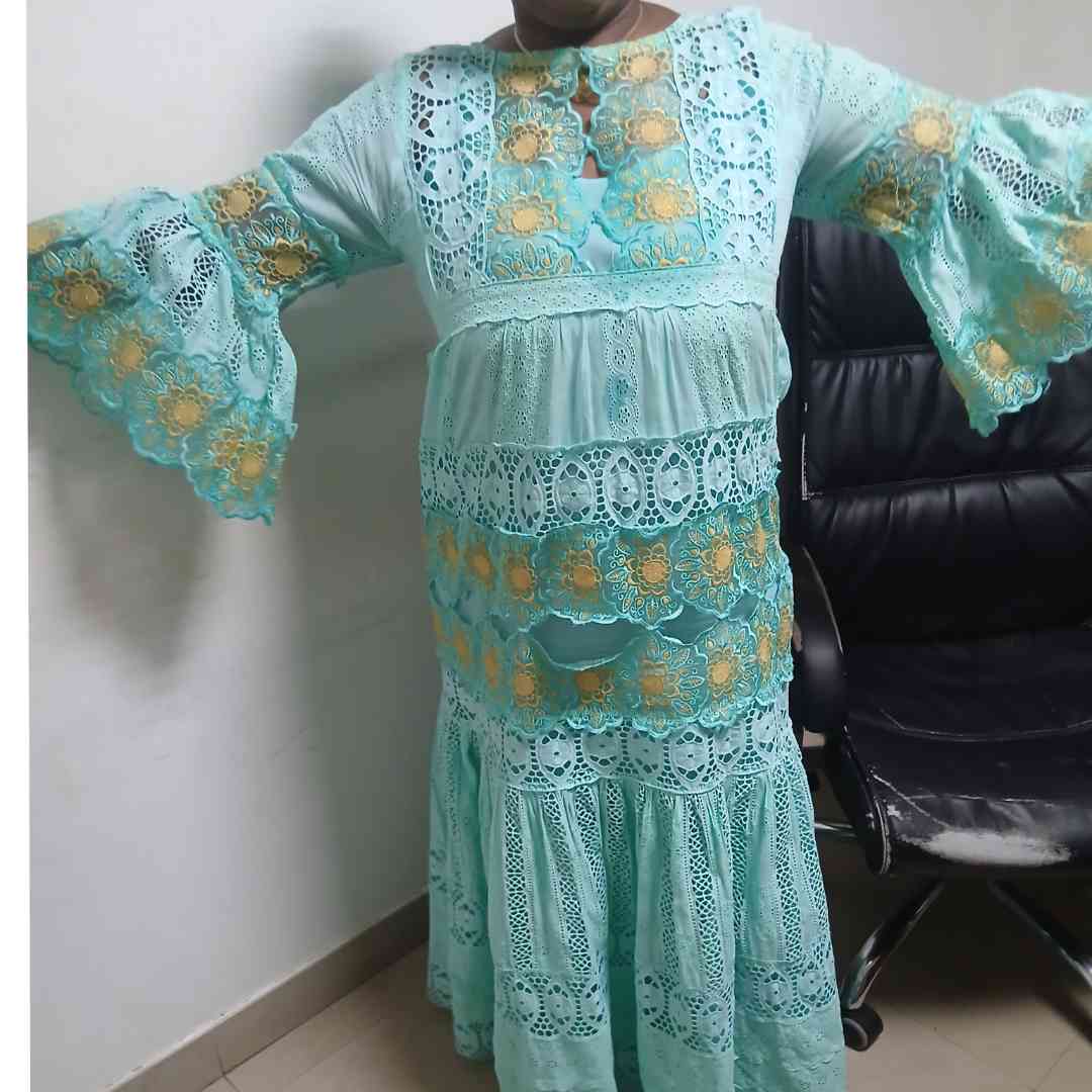 Robe longue dentelle femme brodée florale élégante manches longues multicolore
