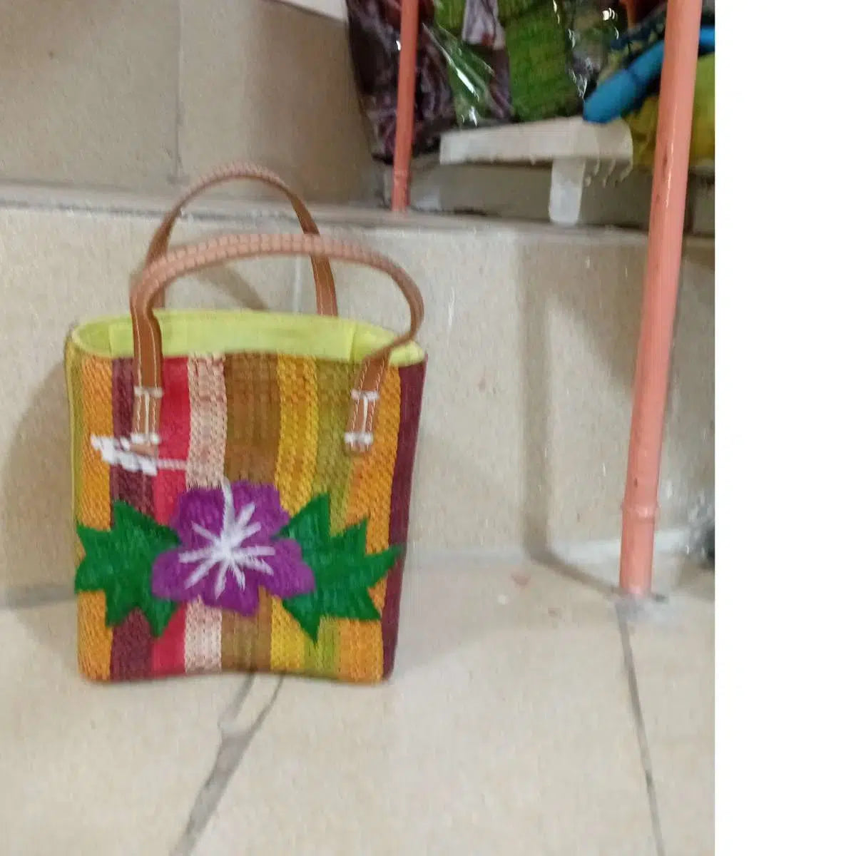 Mini sac panier fillette raphia tressé en jaune