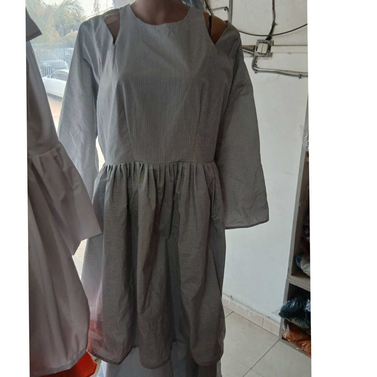 Robe Maxi Femme Gris en Coton - Élégance Effortless