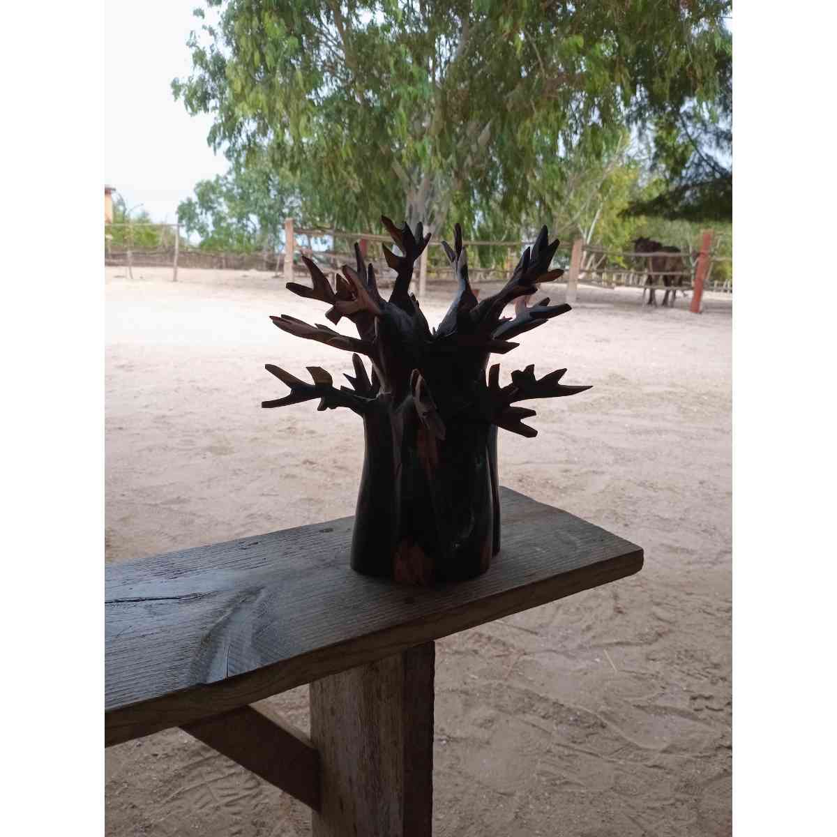Sculpture baobab en bois ébène