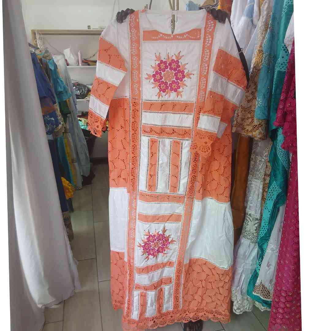 Robe Bazin coton l’élégance africaine