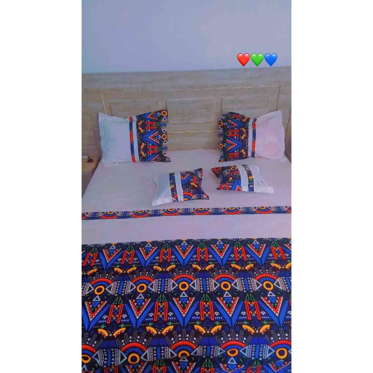 Couverture lit blanc géométrique en coton, décoration chambre moderne