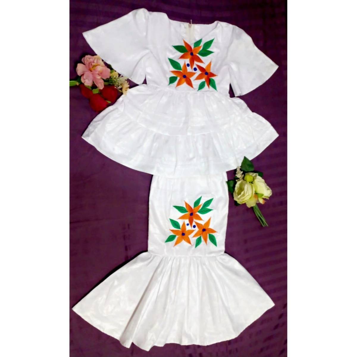 Ensemble cérémonie fille 7 ans blanc, jupe et haut floral chic événement