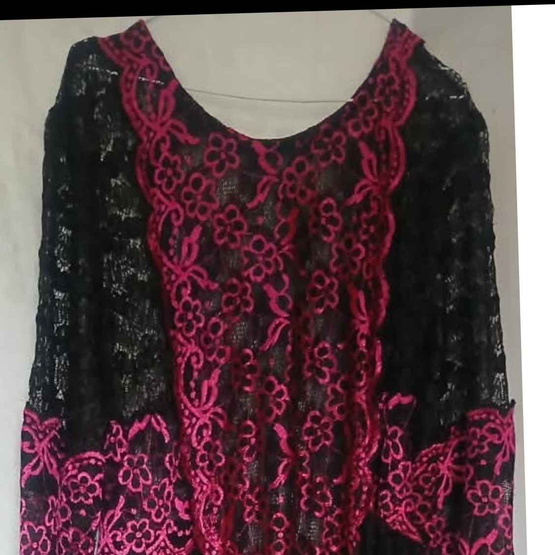 Robe dentelle noire femme longue chic, élégante soirée ou cérémonie