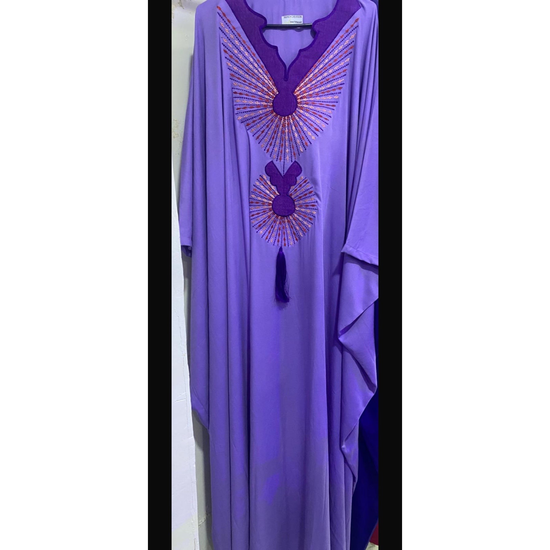 Boubou femme violet coton artisanal brodé – Robe africaine chic ample