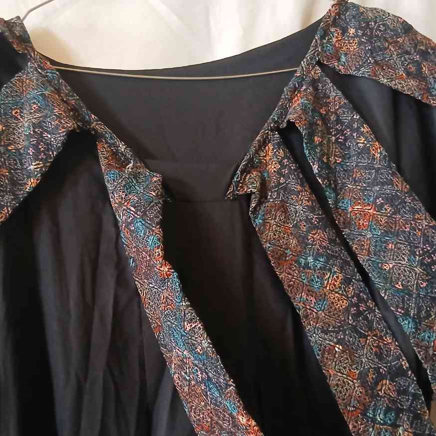 Robe lin femme élégante avec pagne tissé, colorée