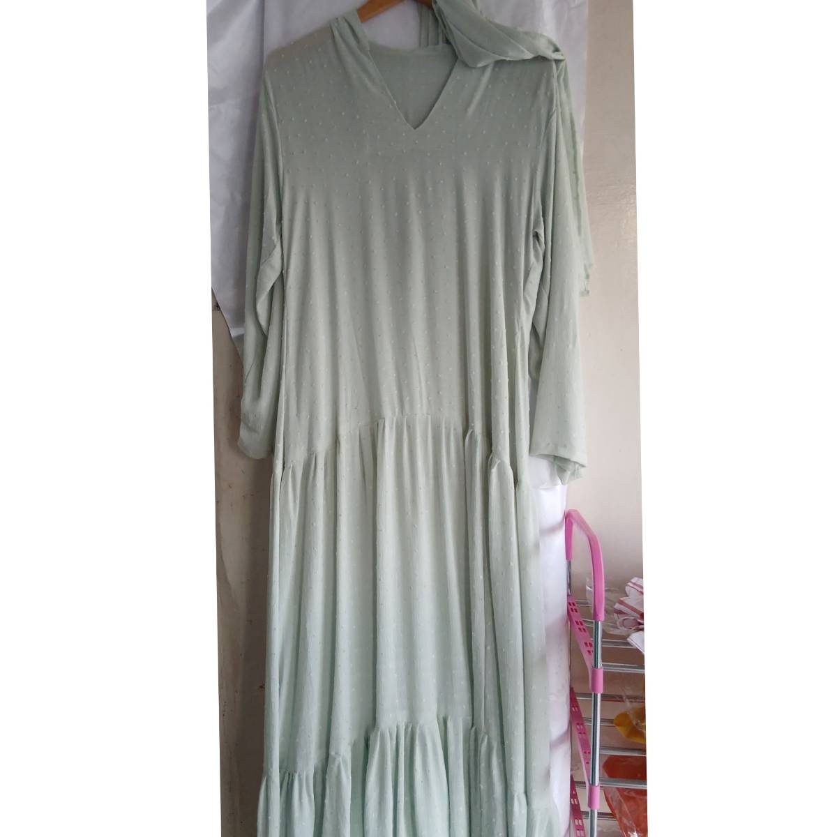 Robe Maxi Coton Vert Menthe à Capuchon - Élégance Chic