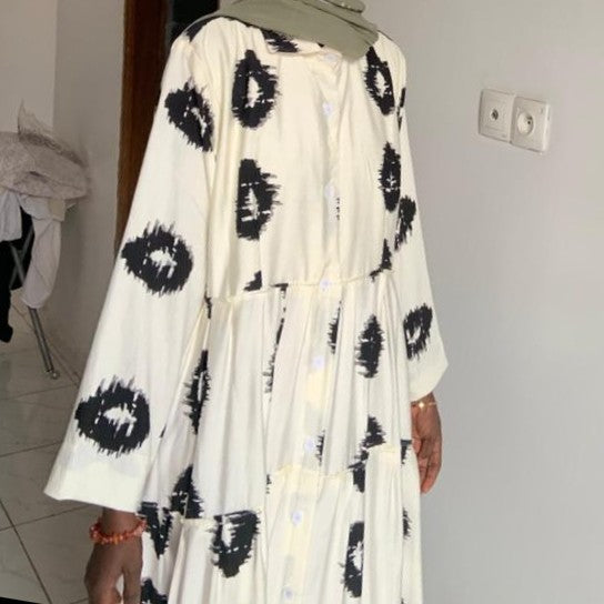 Robe longue noire et blanche femme tachetée, ample bohème chic élégante