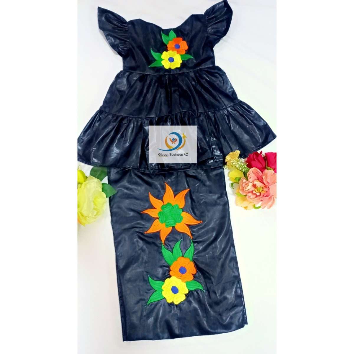Bazin riche fille 4 ans noir, ensemble cérémonie jupe et haut brodé élégant