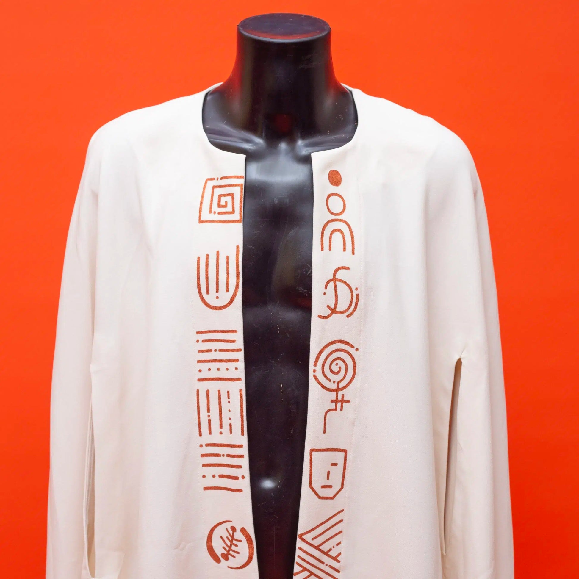 Manteau femme original motif africain peint main – Cape élégante ethnique