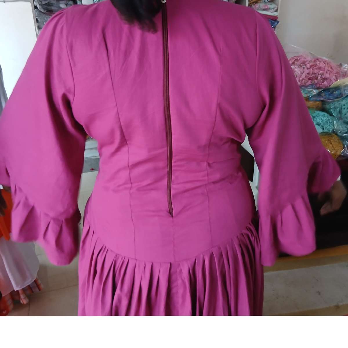 Robe femme coton ample et élégante, style bohème chic, été ou bureau