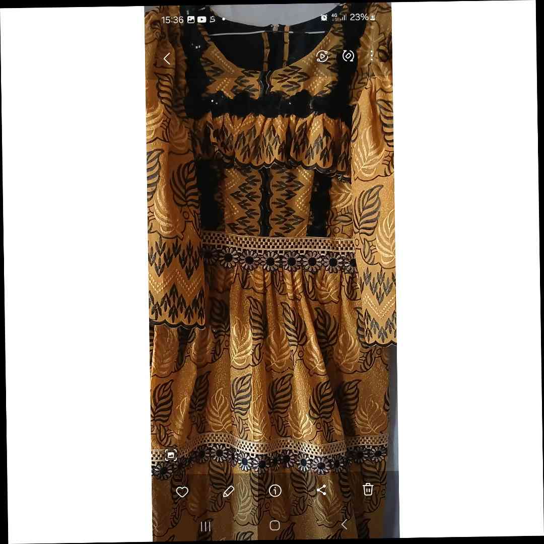 Robe brodée jaune moutarde femme, longue bohème chic, manches bouffantes