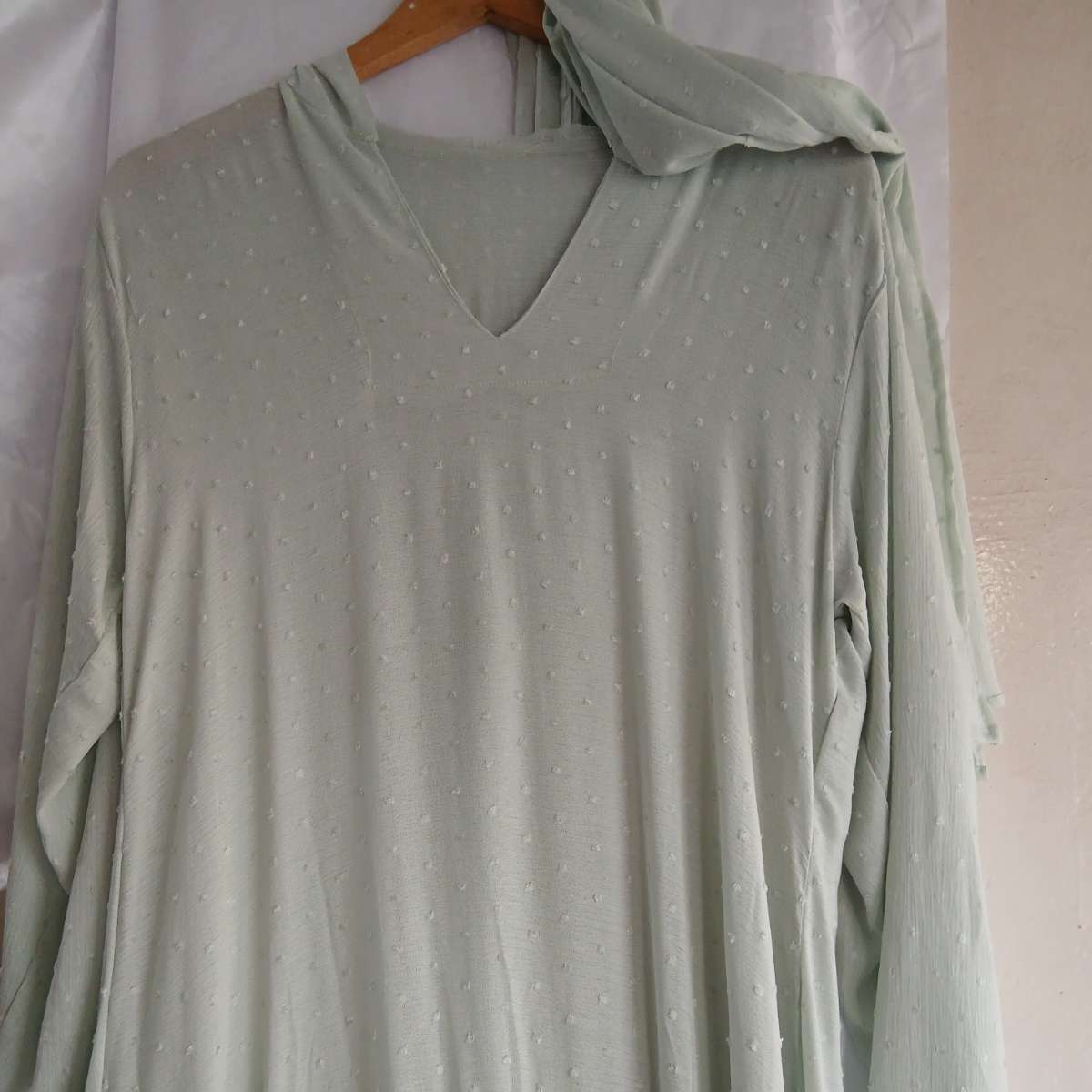 Robe Maxi Coton Vert Menthe à Capuchon - Élégance Chic