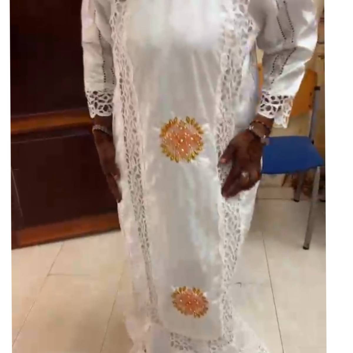 Robe femme broderie geztner élégante, longue, idéale cérémonie et mariage
