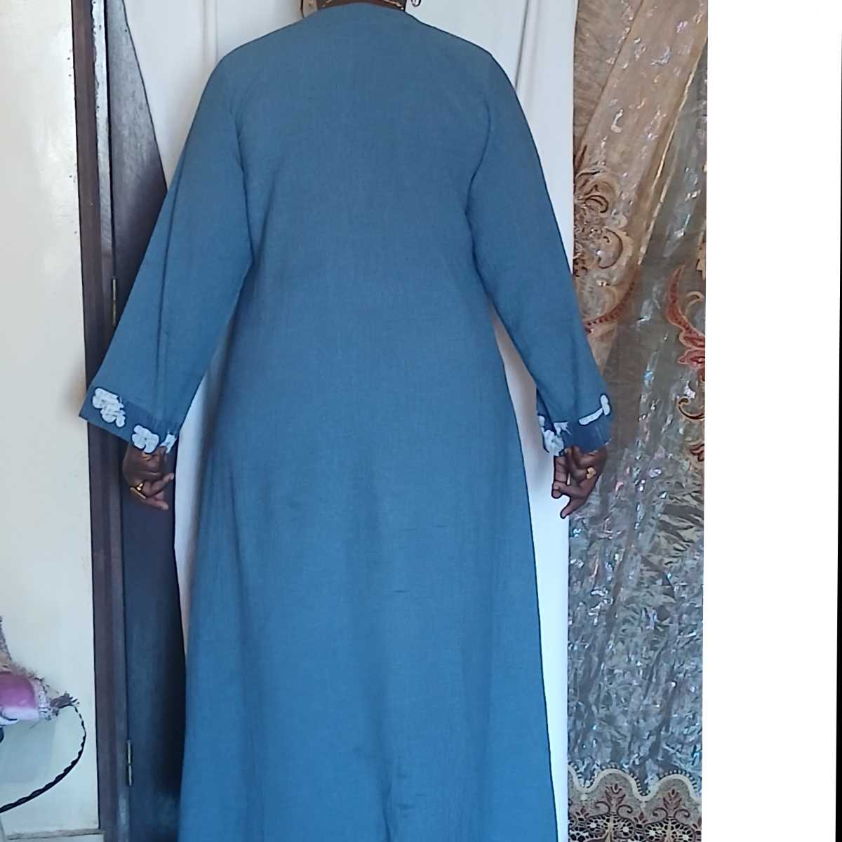 Robe femme avec paillettes élégante – longue bohème chic, soirée ou bureau