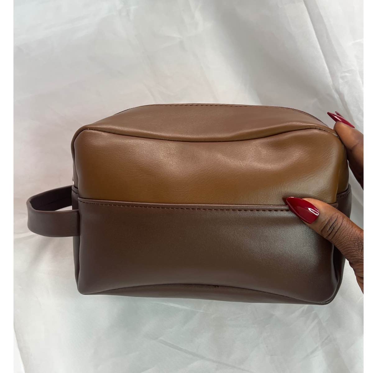 Trousse de toilette élégante en cuir, compacte et mixte, couleurs au choix