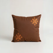 Coussin marron brodé à la main flocon de neige