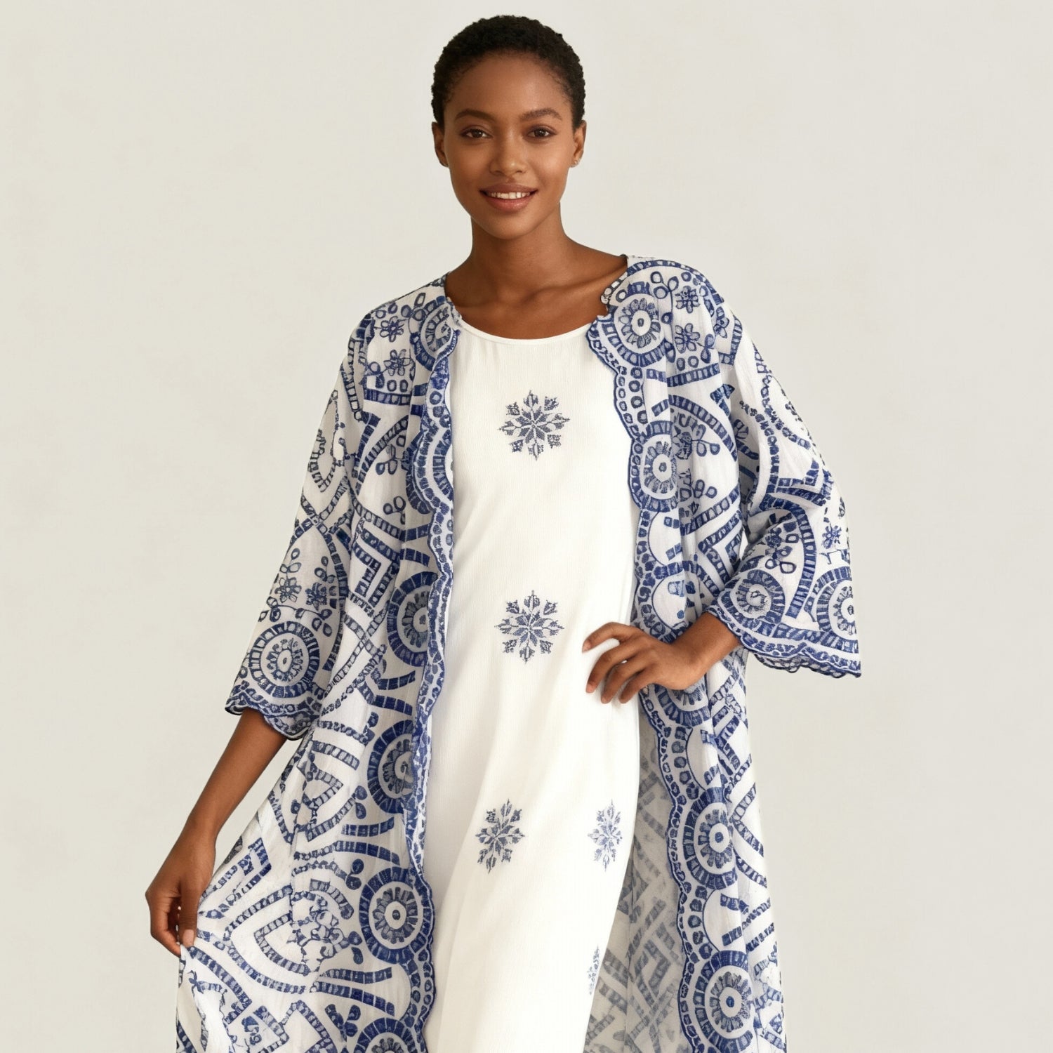 Robe style bohème en coton longue avec motifs bleus