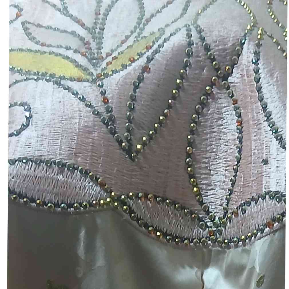 Boubou femme mariage élégant, robe traditionnelle africaine brodée chic