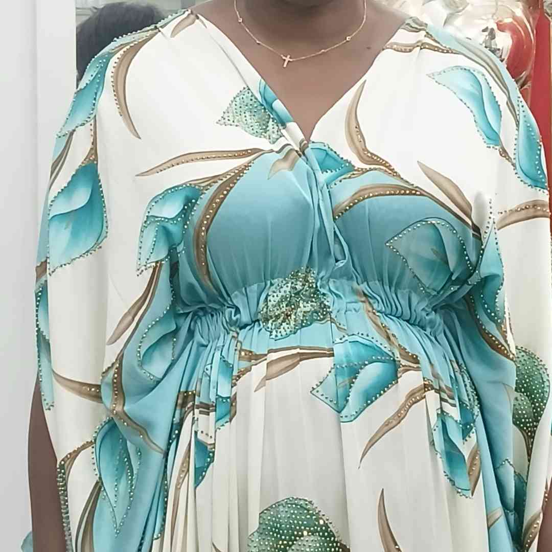 Robe Femme en Soie Perlée - Élégance Florale Turquoise et Crème