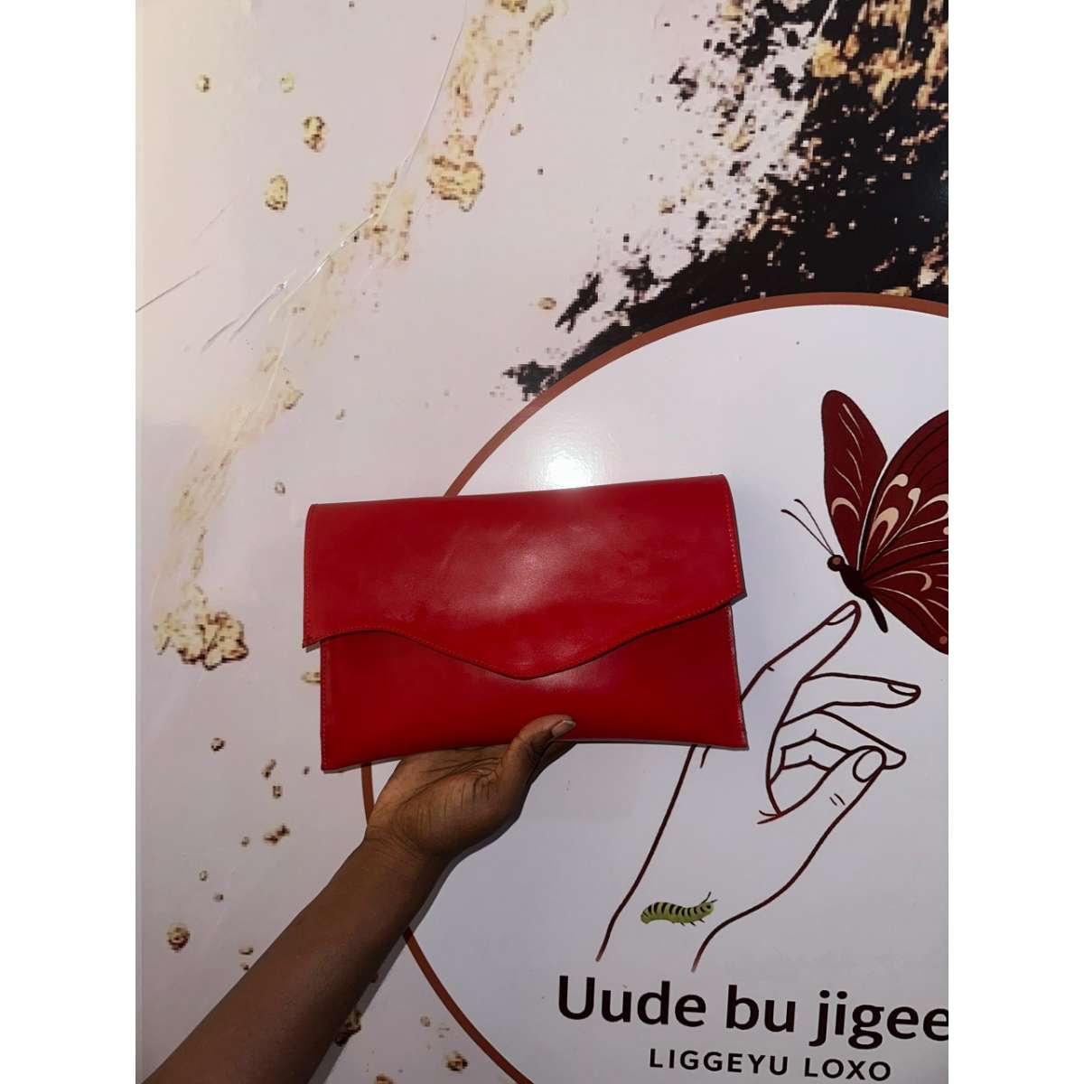 Pochette rouge femme en cuir | Pochette enveloppe élégante soirée chic