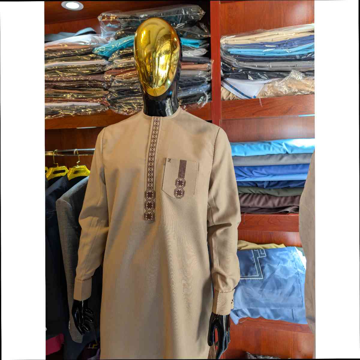 Ensemble homme tunique et pantalon beige kaki brodé