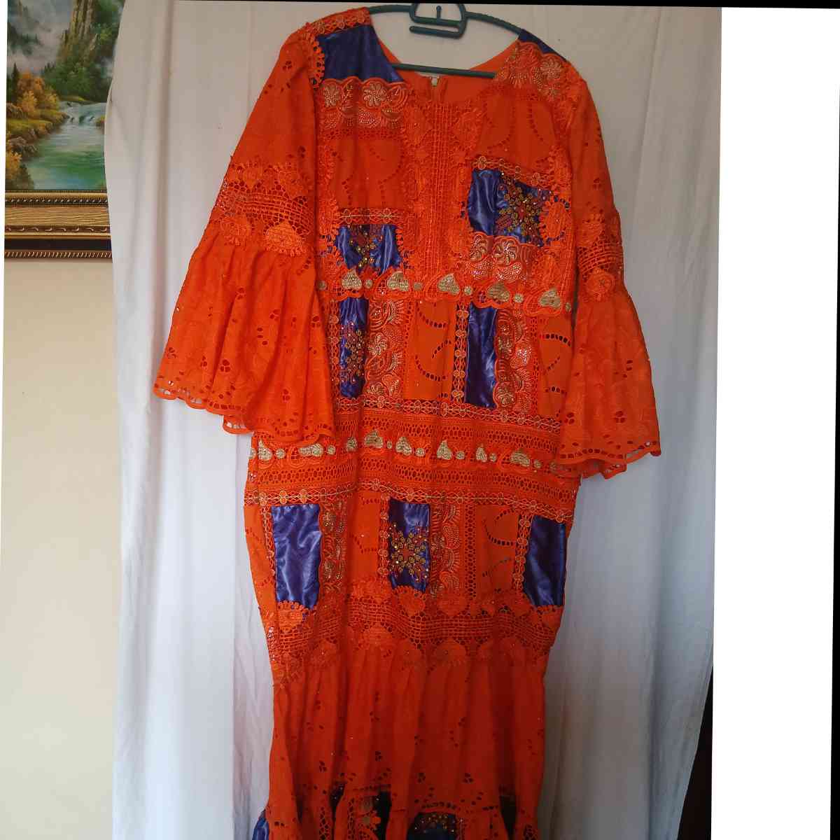 Robe orange bleu brodée femme Geztner élégante cérémonie mariage